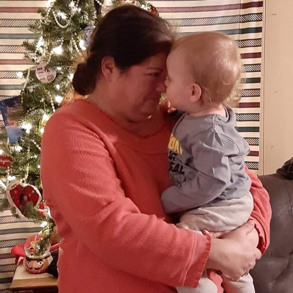 Meet your Posher, Lorie